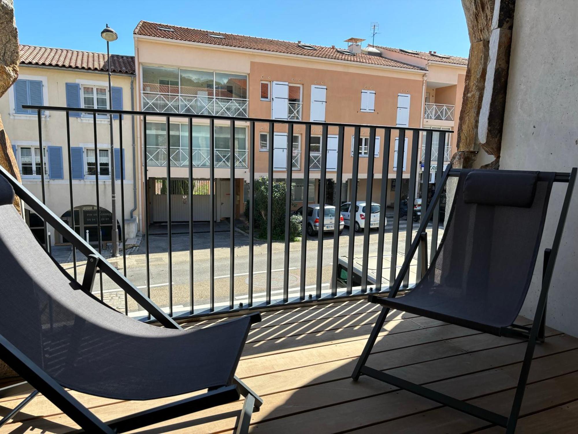 Appartement Bormes Zewnętrze zdjęcie