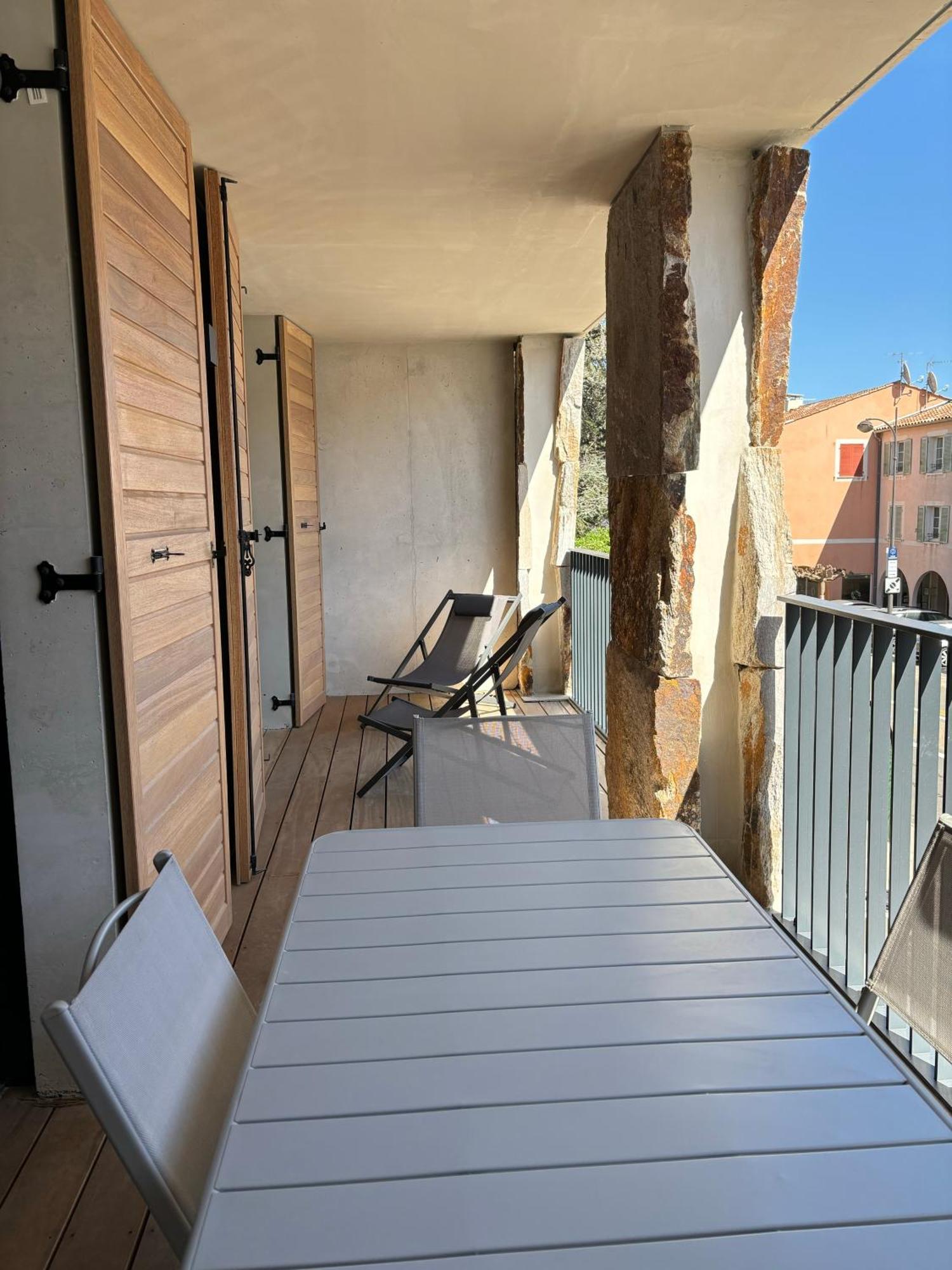 Appartement Bormes Zewnętrze zdjęcie