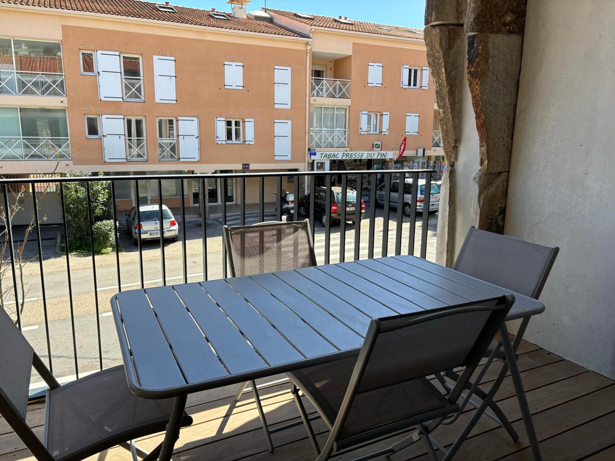Appartement Bormes Zewnętrze zdjęcie
